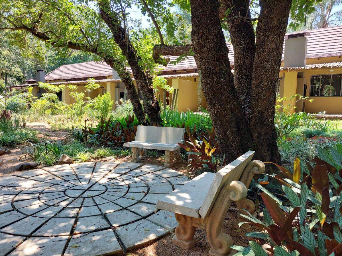 Aan De Vliet Holiday Resort Хейзивью Экстерьер фото