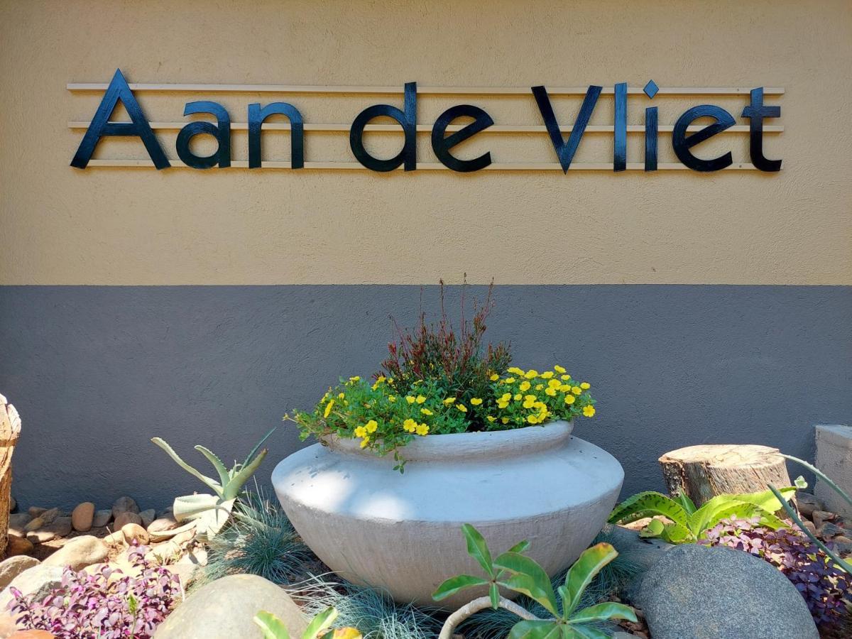 Aan De Vliet Holiday Resort Хейзивью Экстерьер фото
